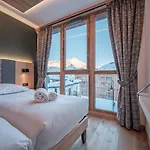 Yeti 4* Tignes