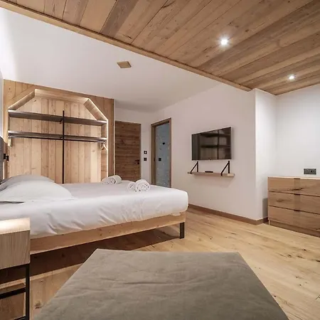 Yeti Apartmanhotel Tignes