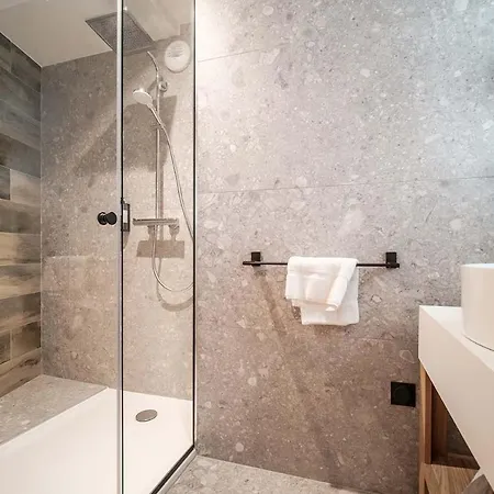 Yeti Lejlighedshotel 4*